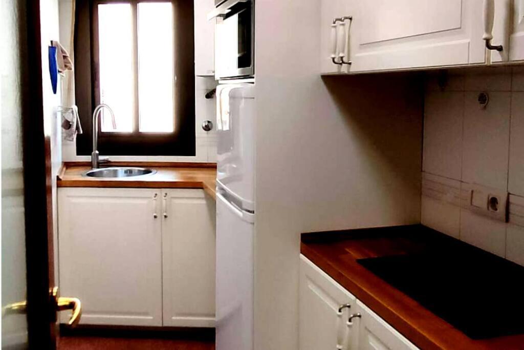 Apartamento En Zona De Ocio Casco Antiguo Alicante Exterior foto