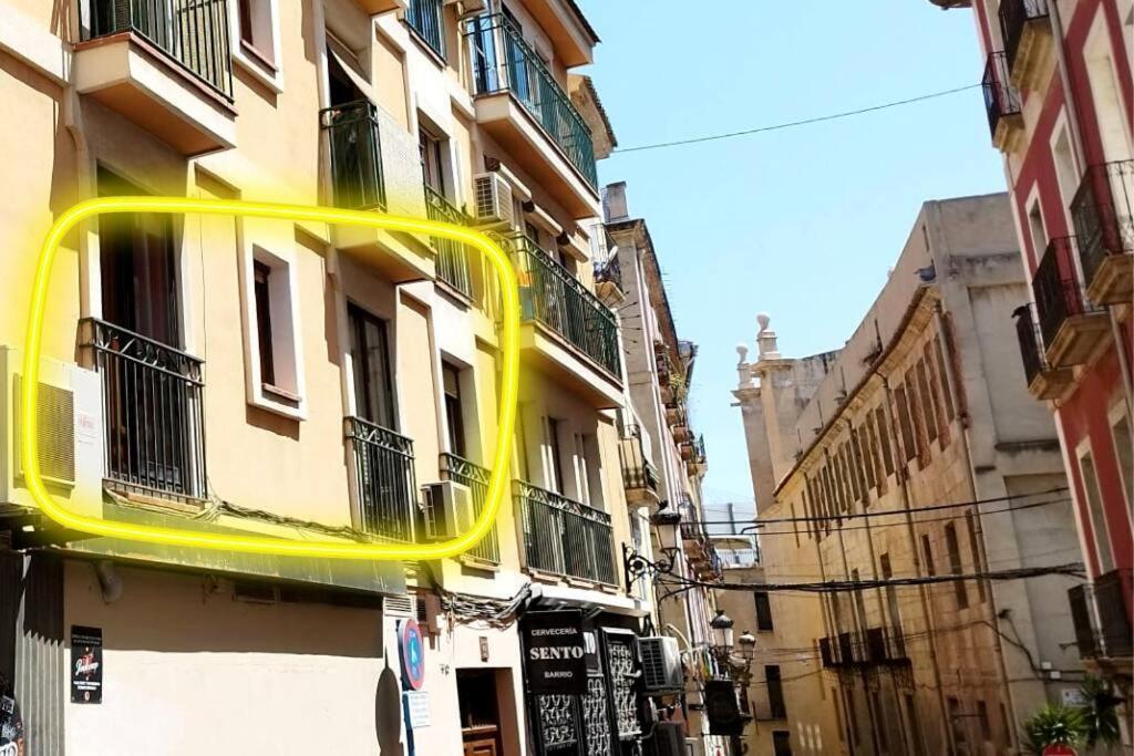 Apartamento En Zona De Ocio Casco Antiguo Alicante Exterior foto